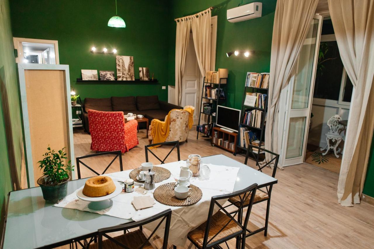 Green Chiaia Naples Extérieur photo