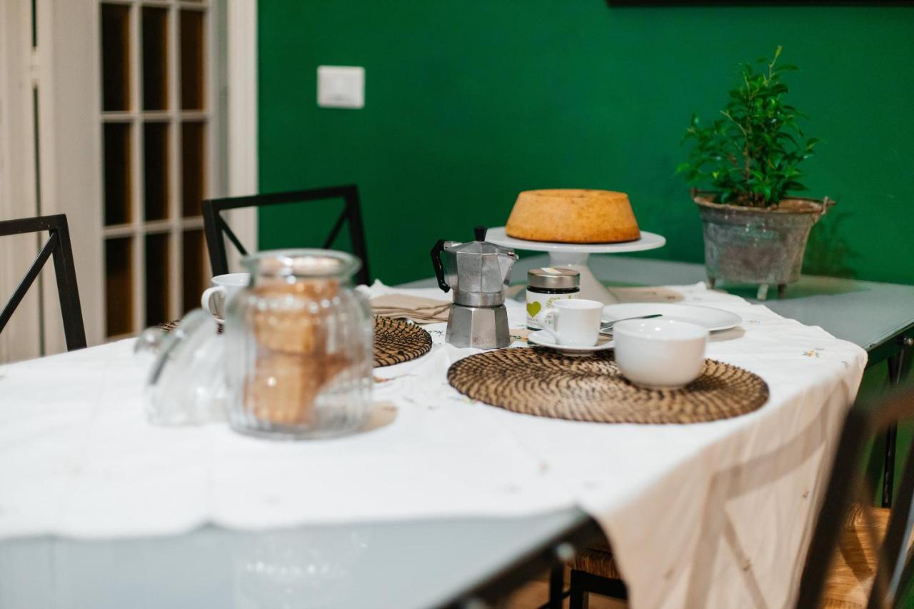 Green Chiaia Naples Extérieur photo